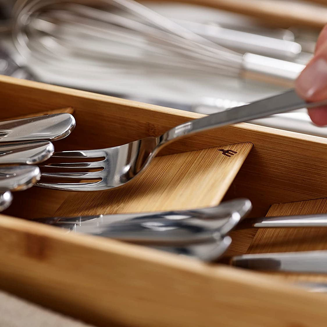 Minimalist Bamboo Cutlery Organizer with Multi-Compartment Design
