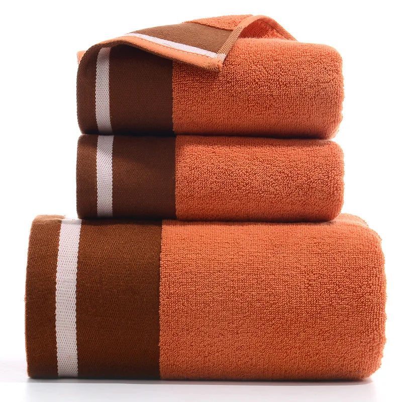 Cotton Bath Towel Set With Plush Texture