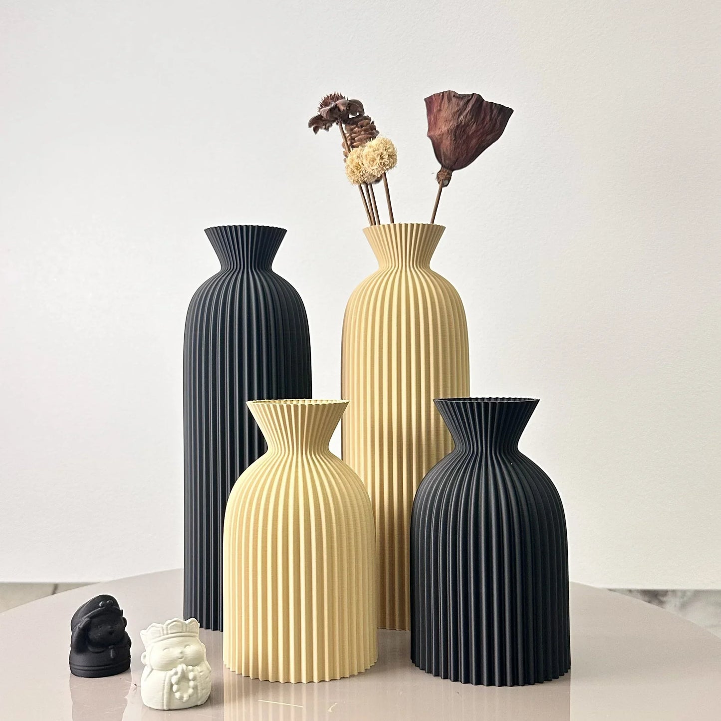 Minimalist Striped Vase Set