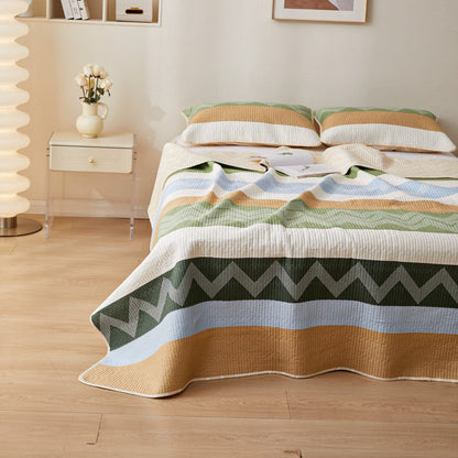Modern Cotton Quilted Bedspread with Zig-Zag Design