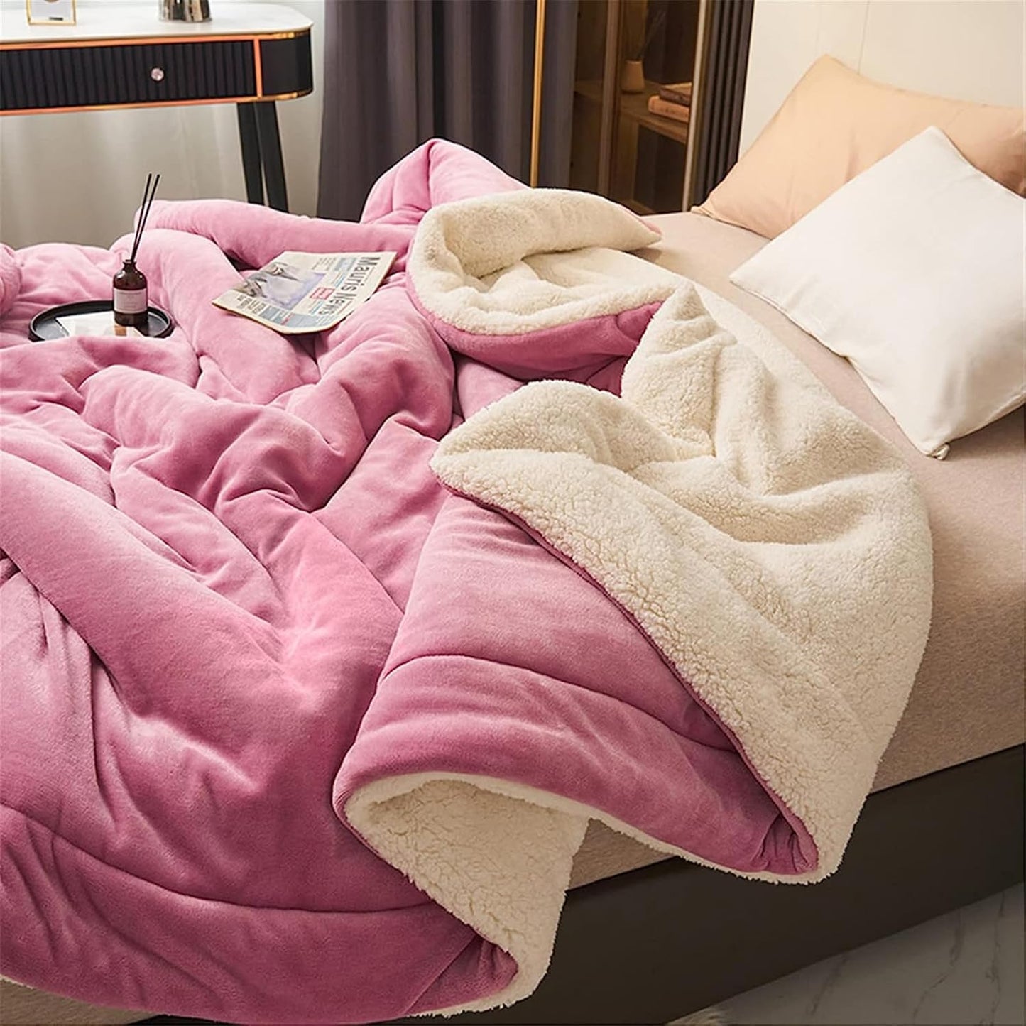 Cozy Sherpa Flannel Throw Blanket