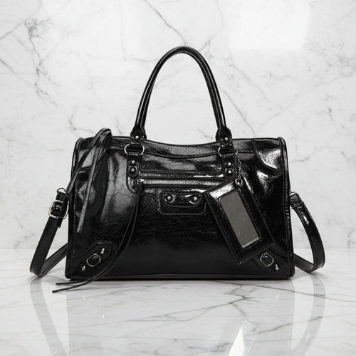 Riley Urban Shoulder Bag | Zip-Detail Moto City Bag