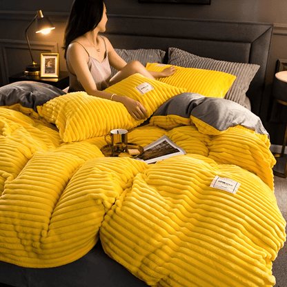 Contemporary Plush Comforter With Ribbed Texture