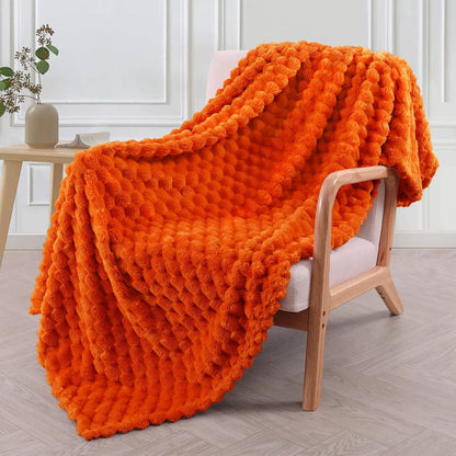 Modern Textured Fleece Throw Blanket With Bubble Design