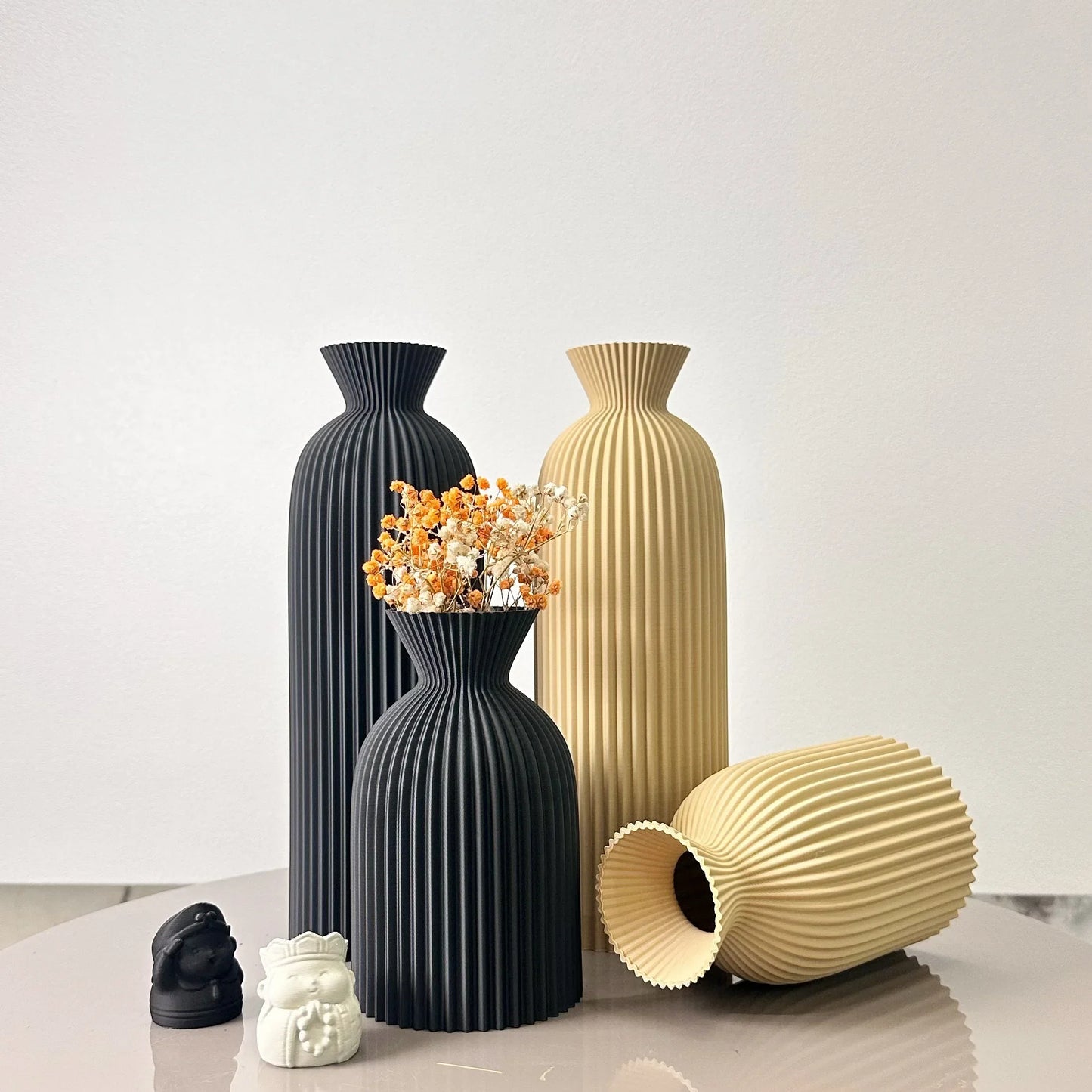 Minimalist Striped Vase Set