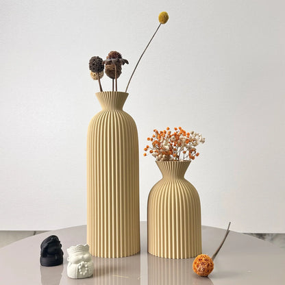 Minimalist Striped Vase Set
