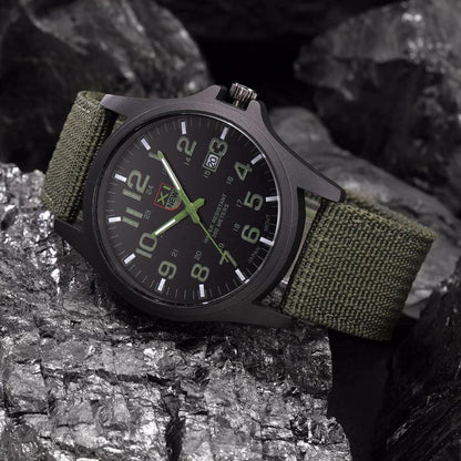 James Solid Watch - Analog Display - Luminous Hands